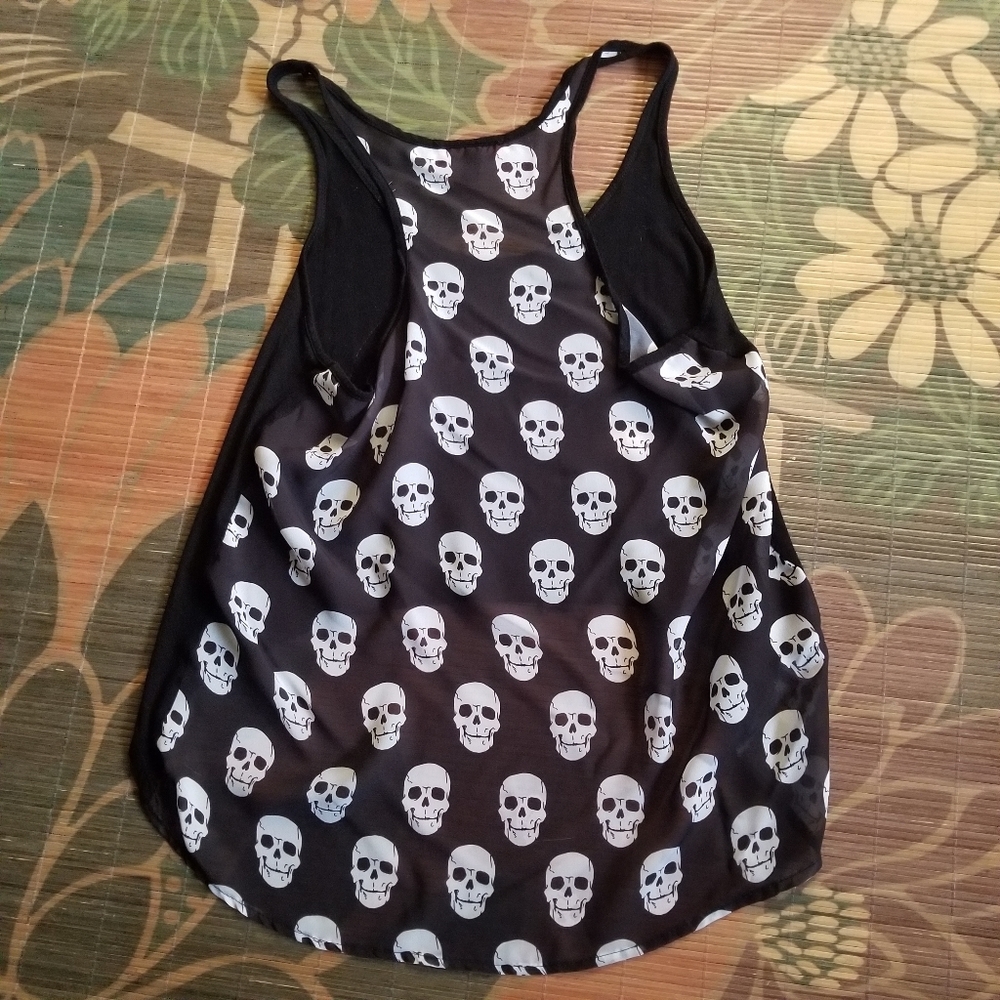 Black & White Skull Print Flyaway Tank by Envy Us - Picture 2 of 6